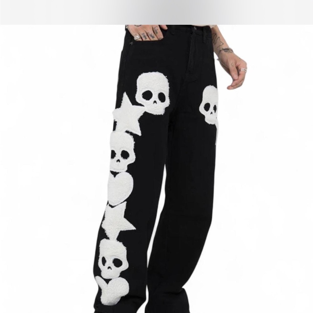 Women’s MadeExtreme Blackair Skull and Star Jeans.  Baggy Straight Leg in Size S